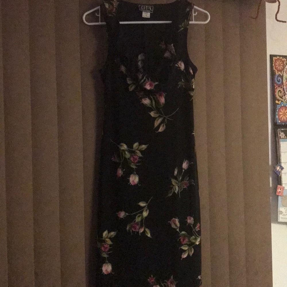 Dress knee length